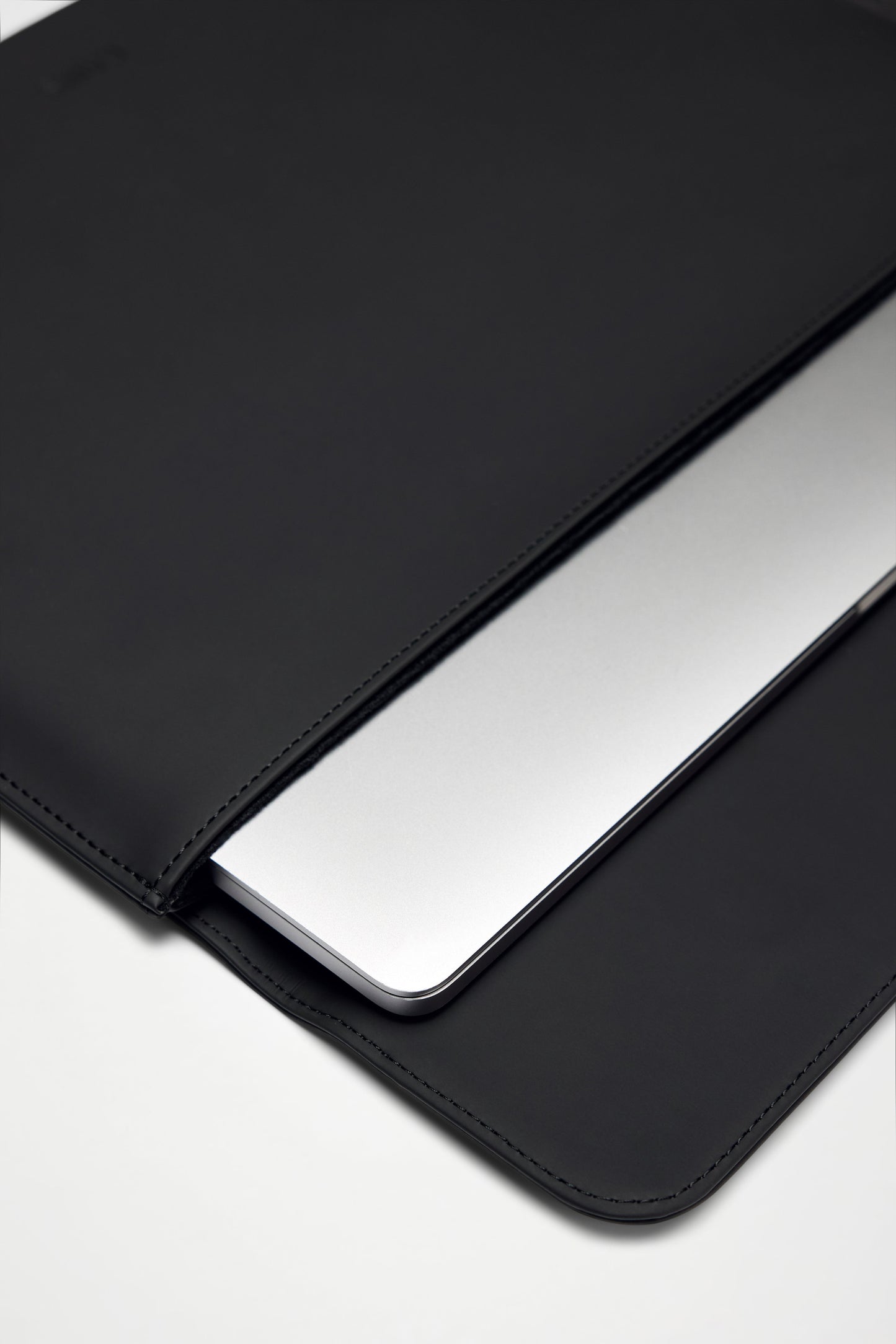 Laptop Portfolio 15″/16″